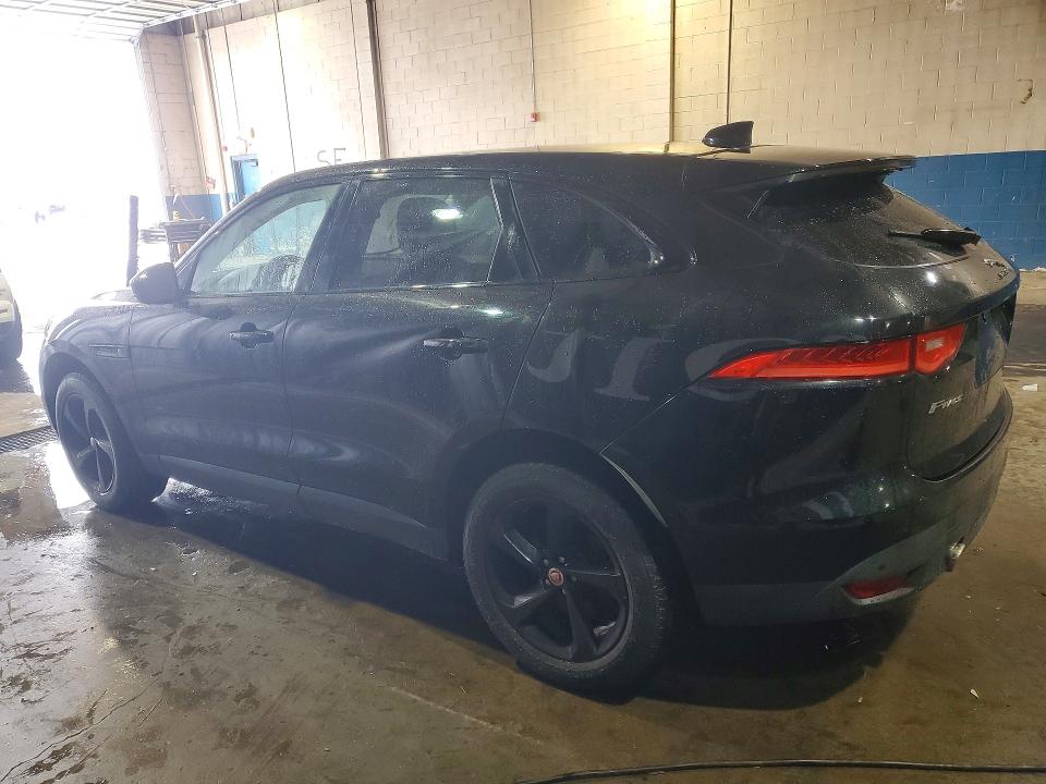 Photo 2 from auction – 2017 JAGUAR F-PACE with VIN SADCK2BV4HA067951