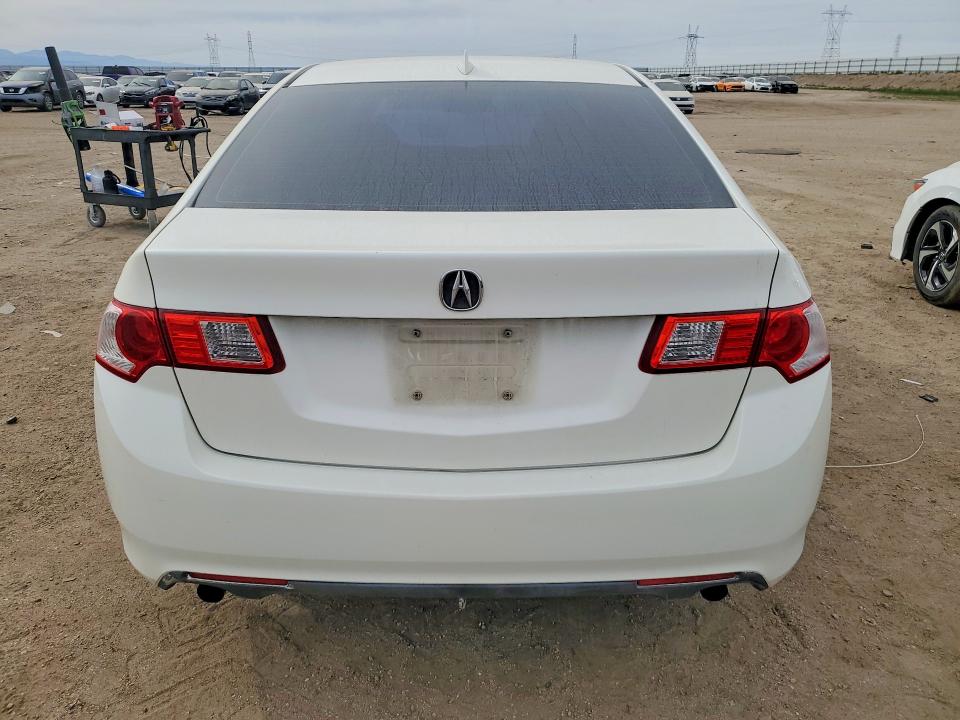 Photo 6 from auction – 2010 ACURA TSX with VIN JH4CU2F66AC000253