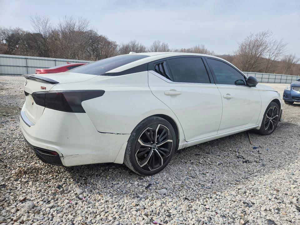 Photo 3 from auction – 2023 NISSAN ALTIMA with VIN 1N4BL4CV5PN326992