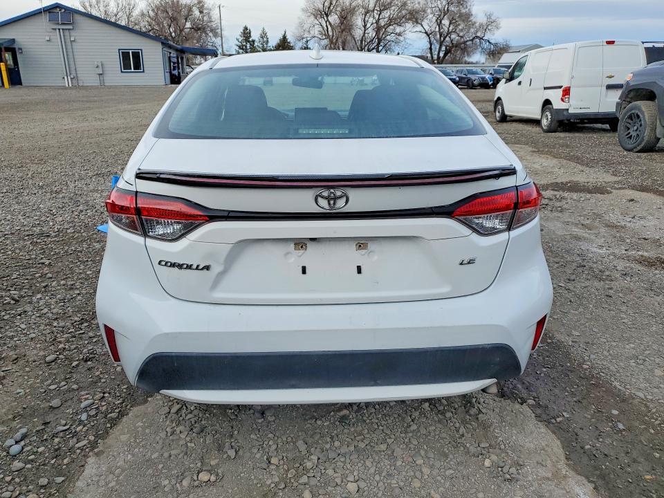 Photo 6 from auction – 2021 TOYOTA COROLLA with VIN 5YFEPMAE1MP207687