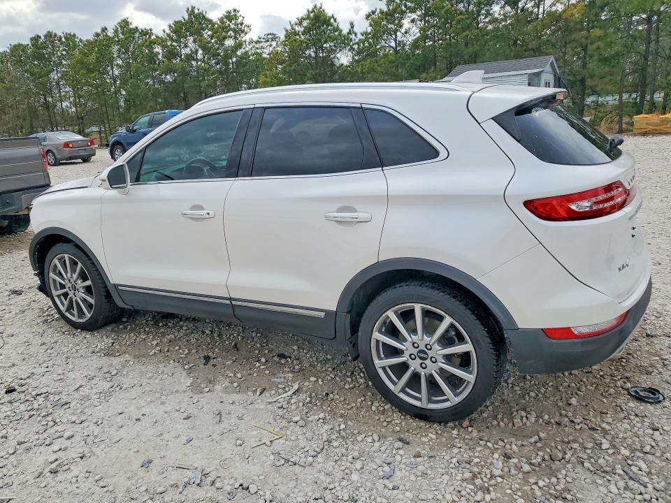 Photo 2 from auction – 2019 LINCOLN MKC with VIN 5LMCJ3C98KUL00847