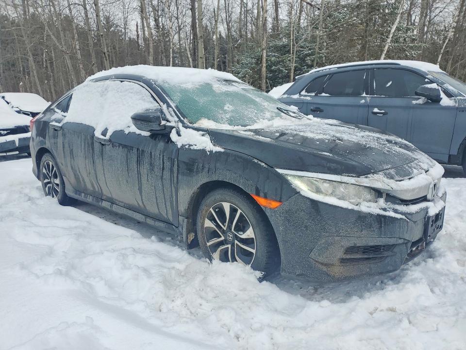 Photo 4 from auction – 2018 HONDA CIVIC with VIN 2HGFC2F51JH000507