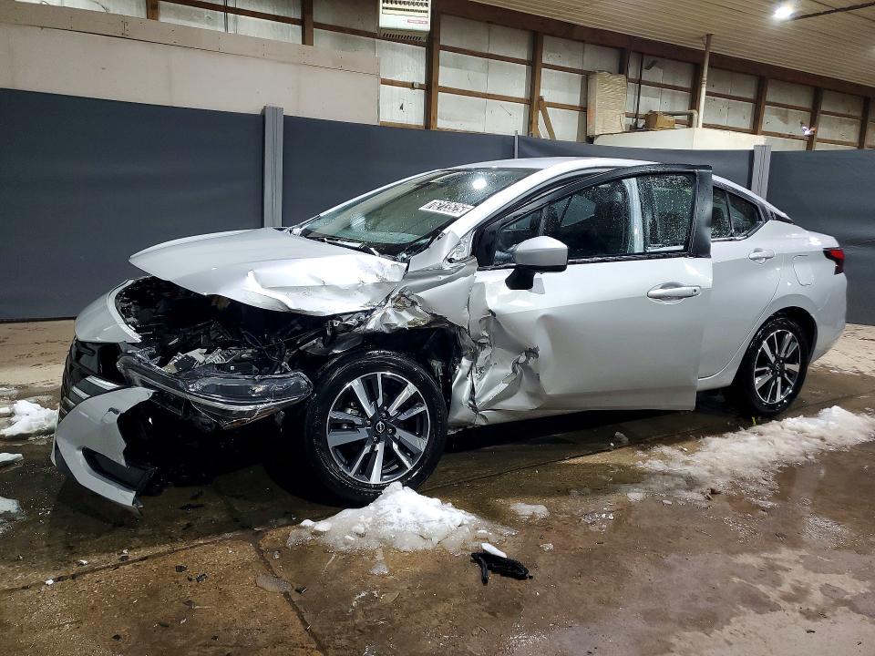 NISSAN VERSA 2025 with VIN 3N1CN8EV9SL827053 - Photo from auction