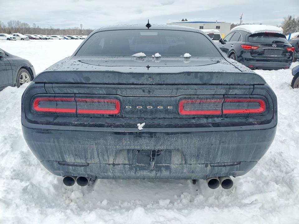 Photo 6 from auction – 2018 DODGE CHALLENGER with VIN 2C3CDZAG9JH296834