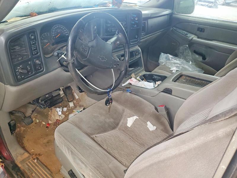 Photo 8 from auction – 2005 CHEVROLET SUBURBAN with VIN 1GNFK16Z65J257236