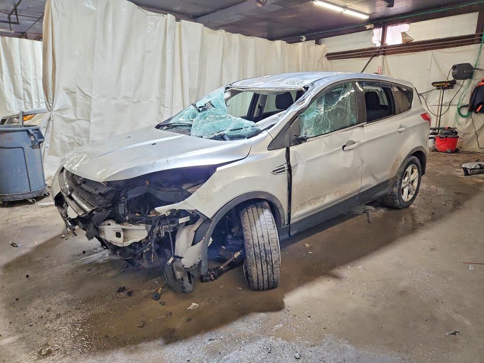 FORD ESCAPE 2016 with VIN 1FMCU9GX6GUC81485 - Photo from auction