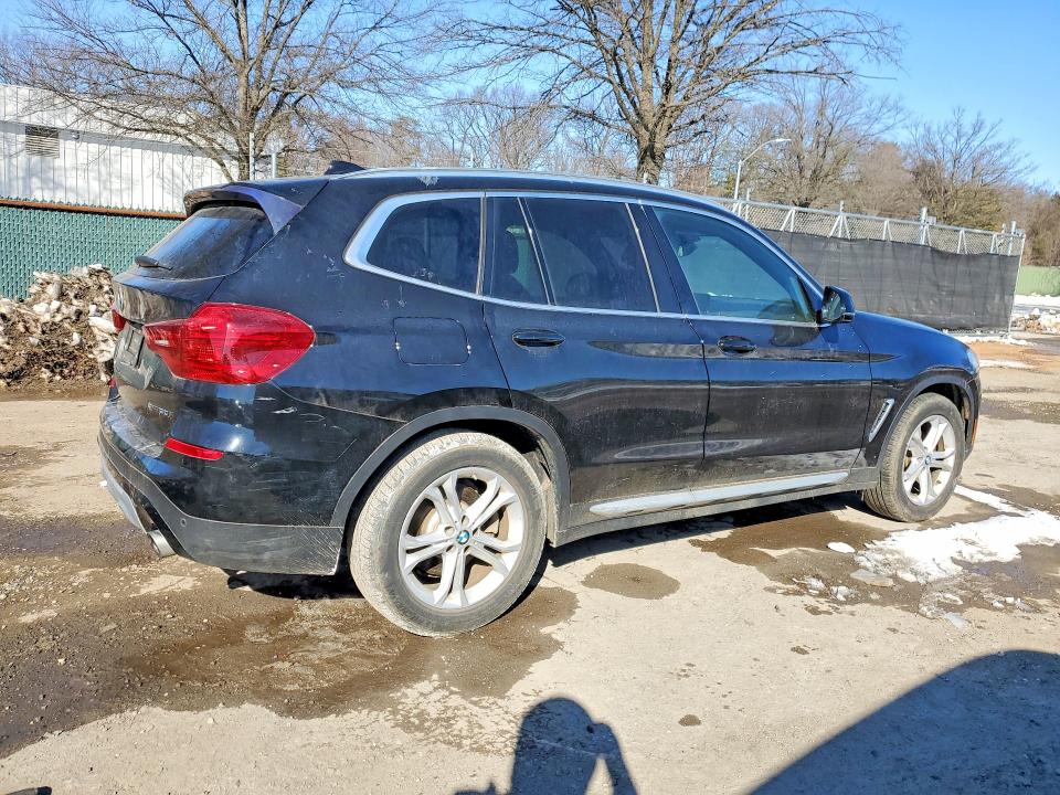 Photo 3 from auction – 2019 BMW X3 with VIN 5UXTR7C55KLF27280