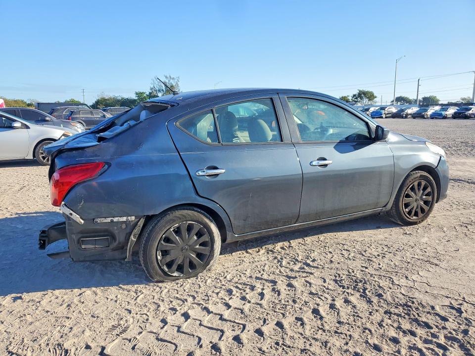 Photo 3 from auction – 2016 NISSAN VERSA with VIN 3N1CN7APXGL807242
