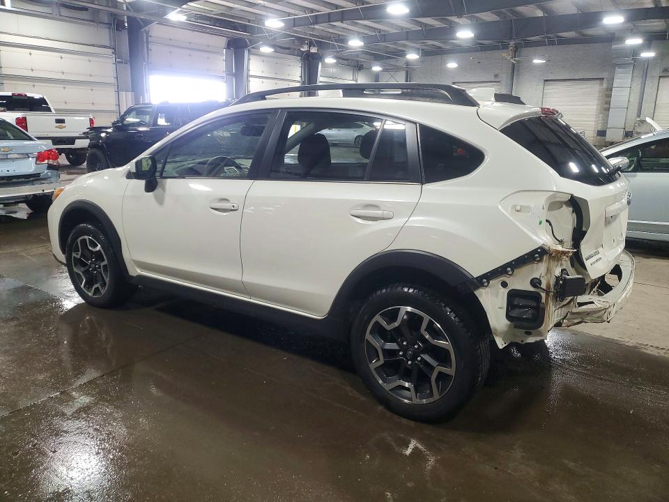 Photo 2 from auction – 2016 SUBARU CROSSTREK with VIN JF2GPADCXG8299658