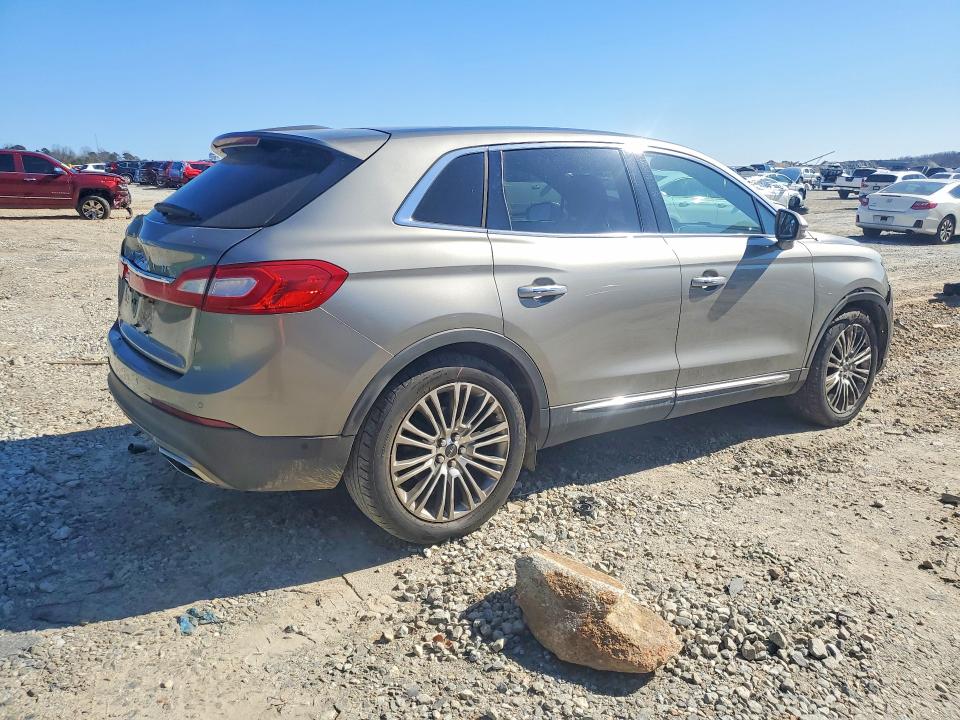 Photo 3 from auction – 2016 LINCOLN MKX with VIN 2LMTJ6LRXGBL20281