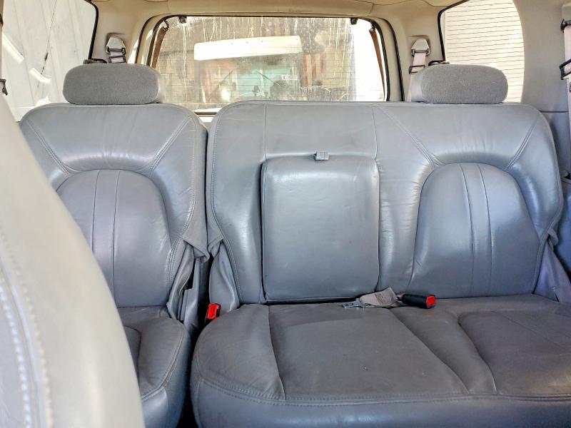 Photo 10 from auction – 2000 FORD EXPEDITION with VIN 1FMPU18LXYLC35552