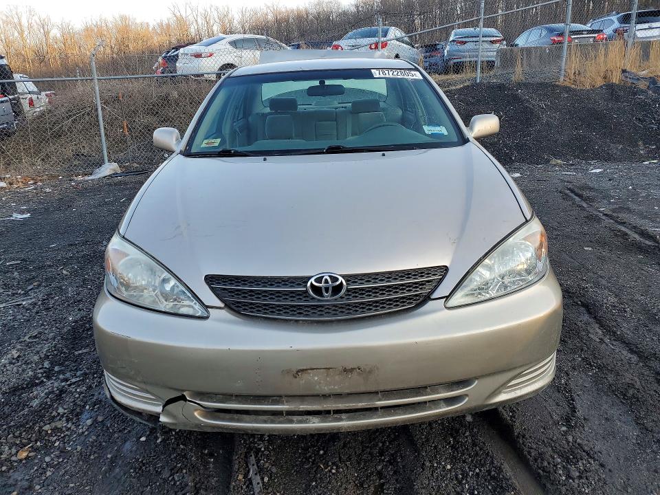 Photo 5 from auction – 2003 TOYOTA CAMRY with VIN 4T1BE32K53U219460