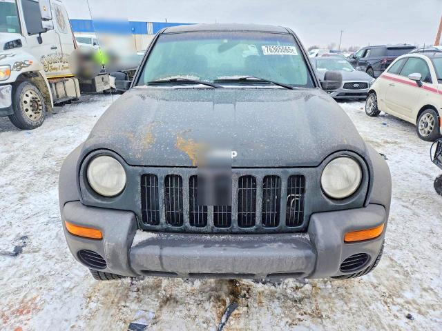 Foto 5 de la subasta – 2002 JEEP LIBERTY con VIN 1J4FK481X2W245200