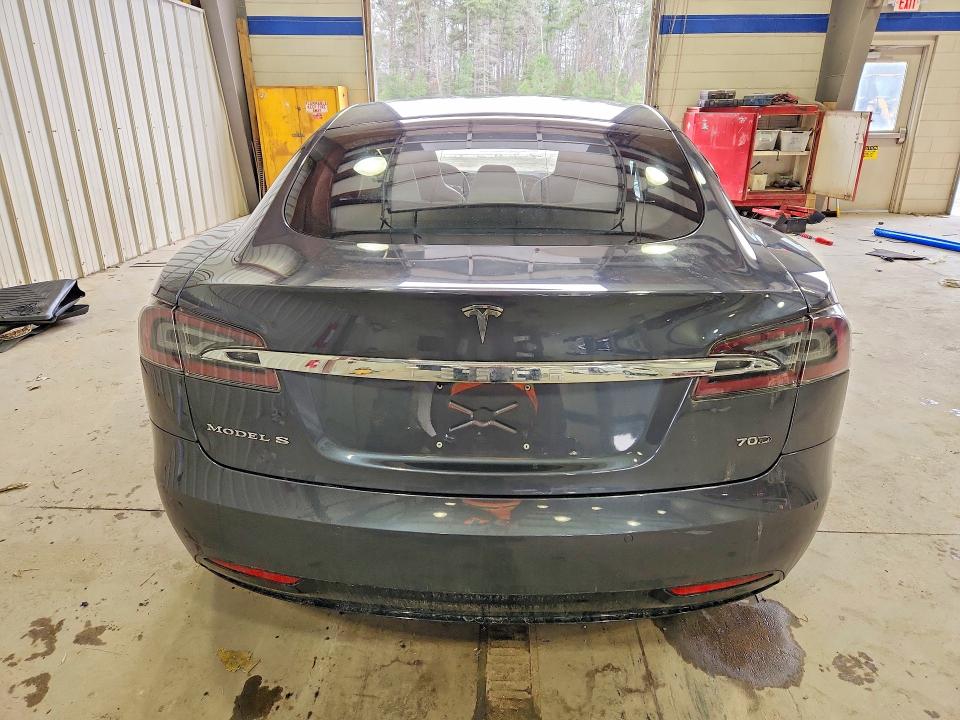 Photo 6 from auction – 2016 TESLA MODEL S with VIN 5YJSA1E24GF139310