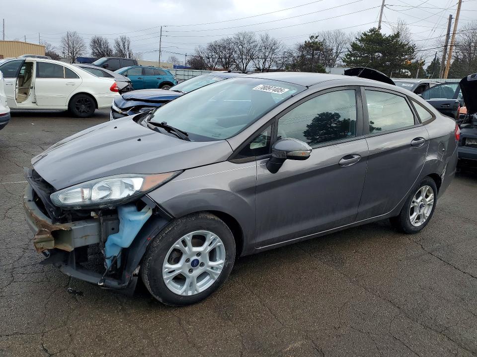 FORD FIESTA SE 2014 with VIN 3FADP4BJXEM240225 - Photo from auction