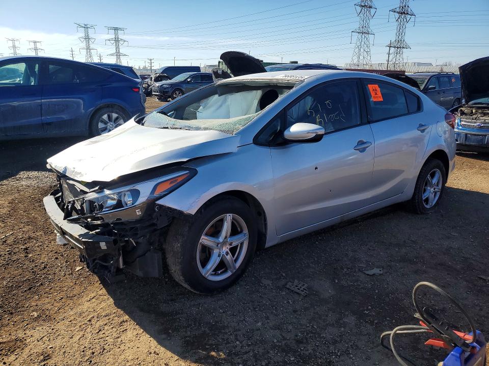 KIA FORTE 2017 with VIN 3KPFK4A70HE142570 - Photo from auction