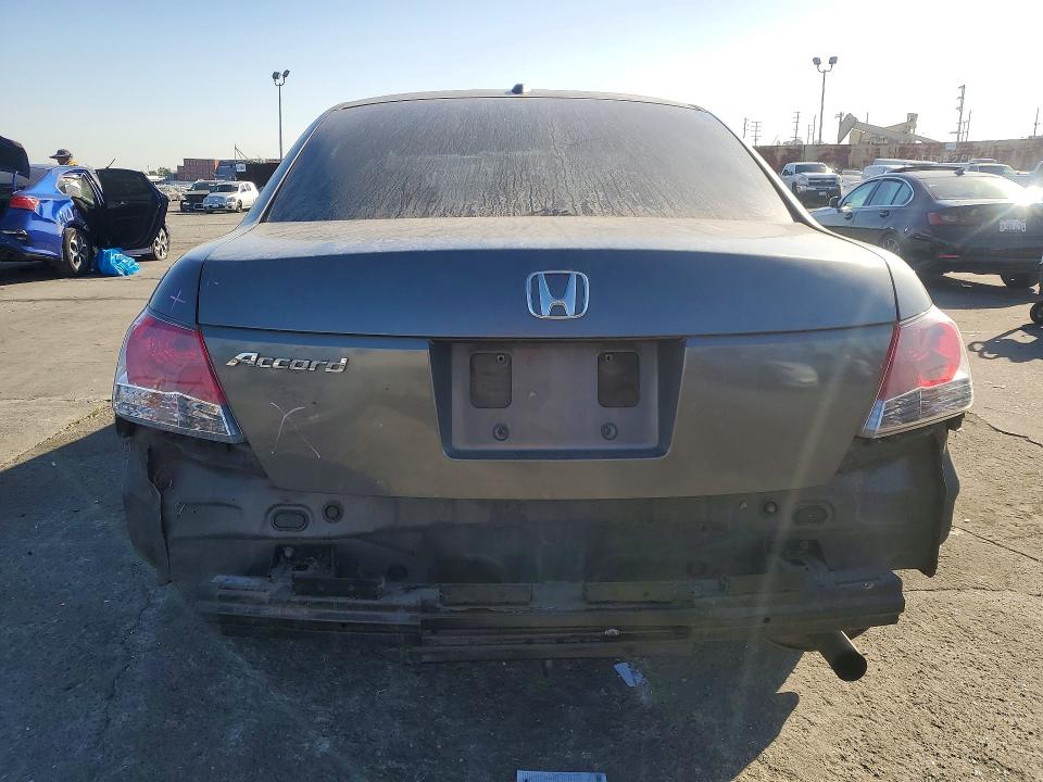 Photo 6 from auction – 2008 HONDA ACCORD EXL with VIN JHMCP26848C008015