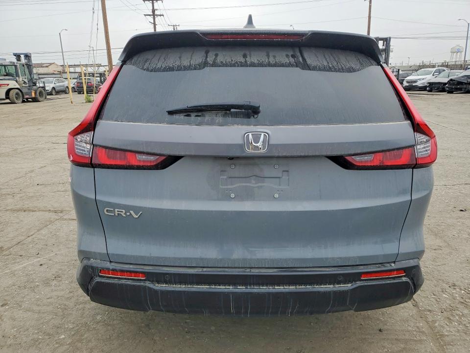 Photo 6 from auction – 2023 HONDA CR-V with VIN 7FARS3H73PE005049