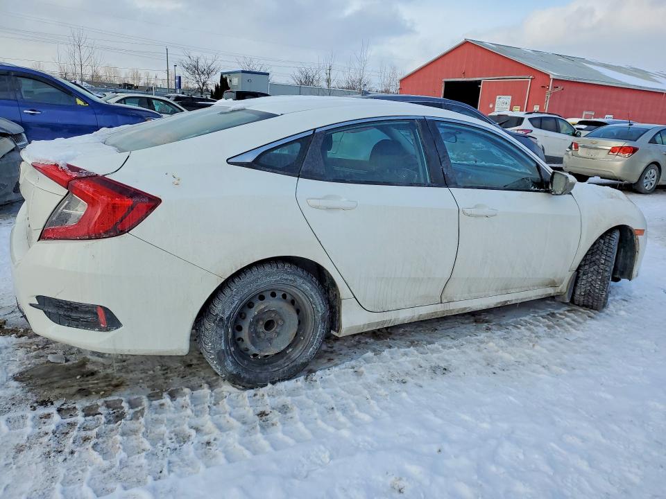 Photo 3 from auction – 2017 HONDA CIVIC with VIN 2HGFC2E55HH008797