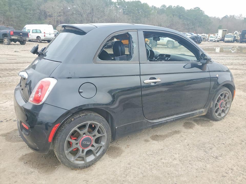 Photo 3 from auction – 2015 FIAT 500 with VIN 3C3CFFBR8FT623571