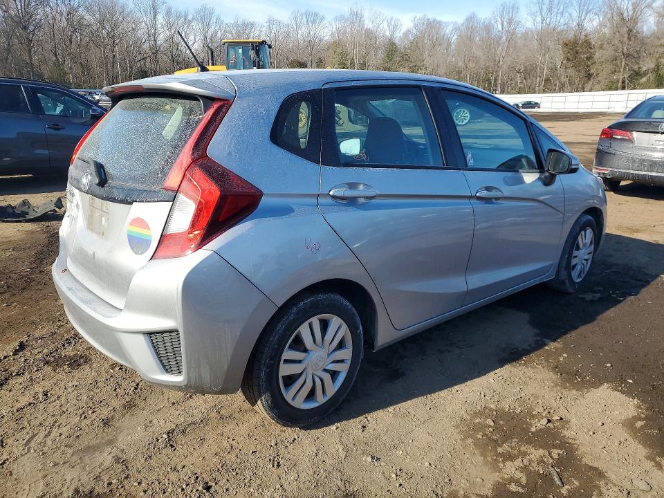 Photo 3 from auction – 2017 HONDA FIT LX with VIN 3HGGK5H57HM705393