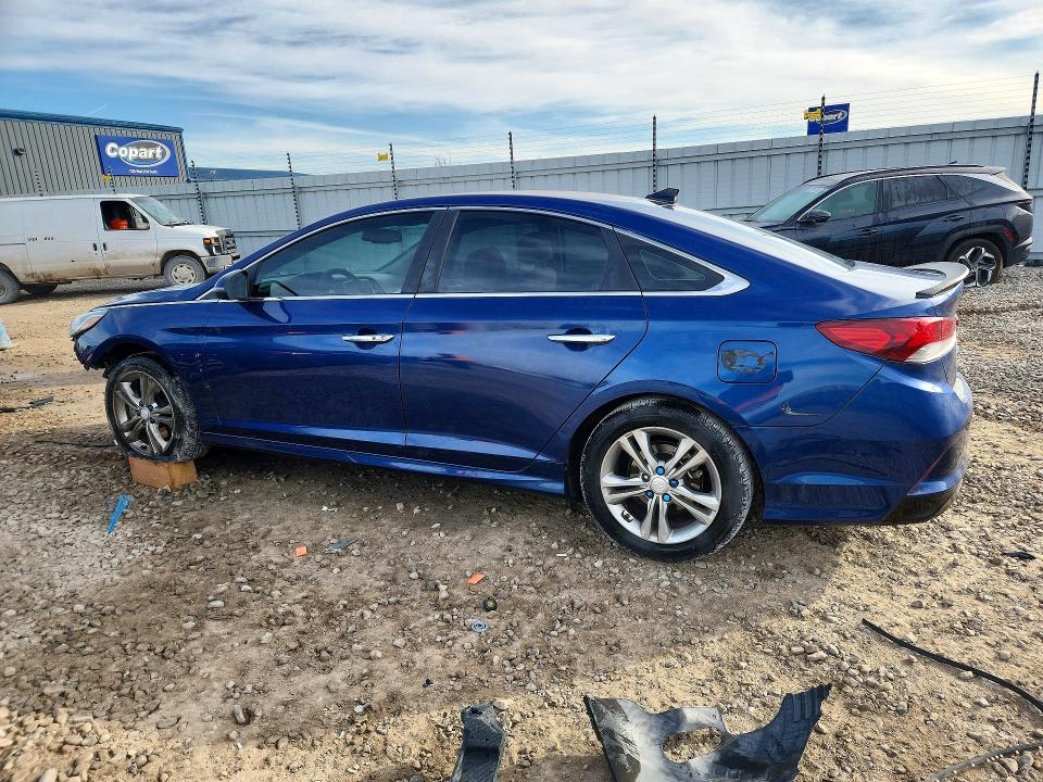 Photo 2 from auction – 2018 HYUNDAI SONATA with VIN 5NPE34AF6JH654142