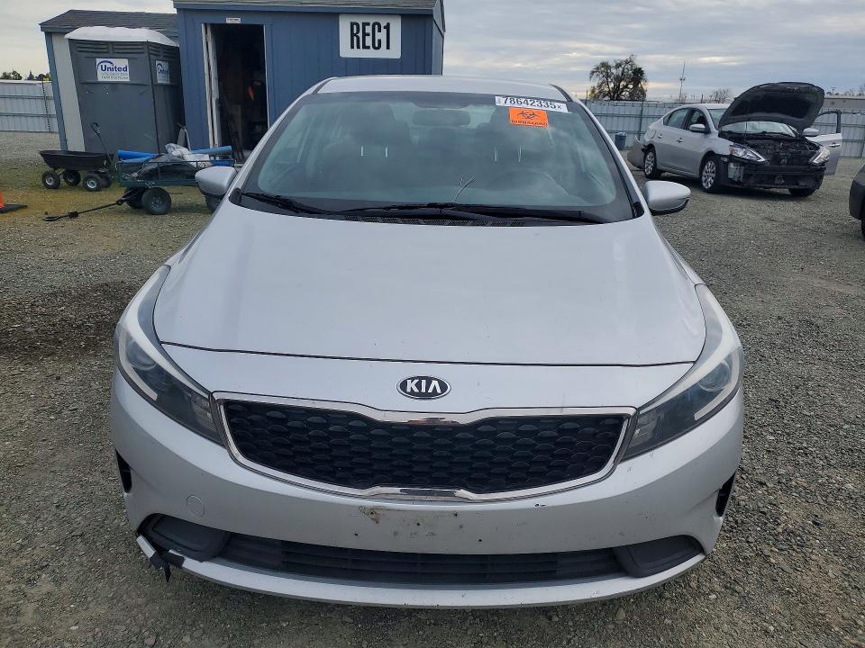 Photo 5 from auction – 2017 KIA FORTE with VIN 3KPFL4A72HE056030