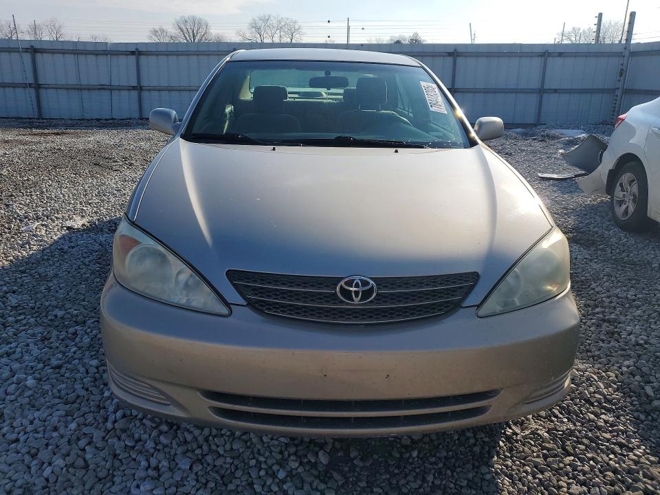 Photo 5 from auction – 2003 TOYOTA CAMRY with VIN 4T1BE32K53U767913