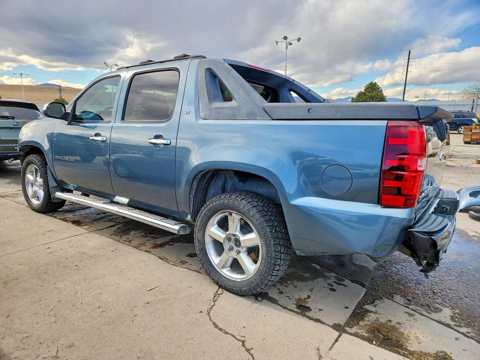 Photo 2 from auction – 2012 CHEVROLET AVALANCHE with VIN 3GNTKFE70CG308003