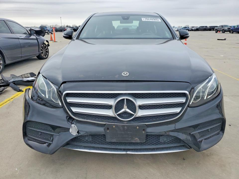 Photo 5 from auction – 2020 MERCEDES-BENZ E with VIN W1KZF8DB6LA816215