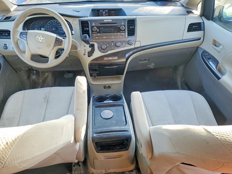 صورة رقم 8 من المزاد - 2011 TOYOTA SIENNA LE مع VIN 5TDJK3DC0BS003744
