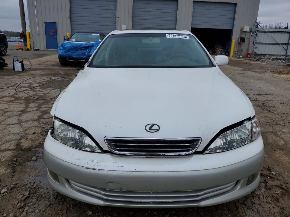 Photo 5 from auction – 2000 LEXUS ES 300 with VIN JT8BF28G6Y0259316