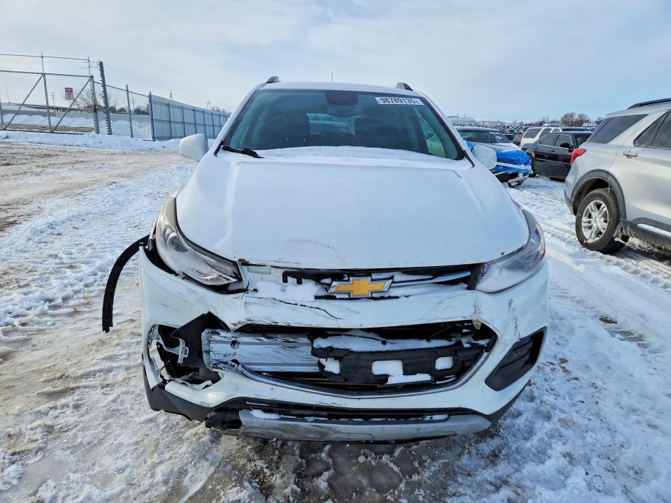 Photo 5 from auction – 2017 CHEVROLET TRAX with VIN 3GNCJLSB1HL163658