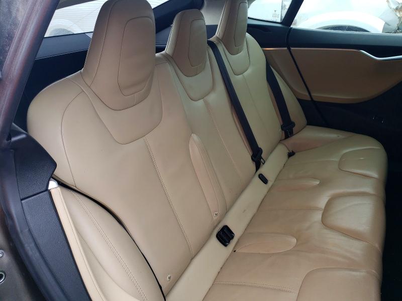 Photo 10 from auction – 2015 TESLA CYBERTRUCK with VIN 5YJSA1E21FF106487