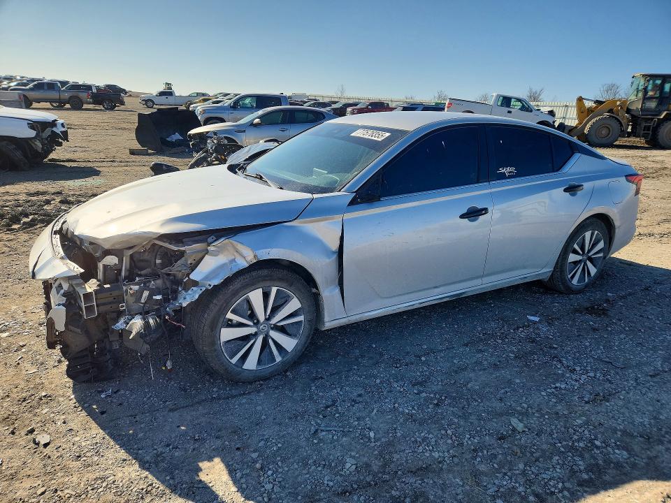 Photo 1 from auction – 2021 NISSAN ALTIMA with VIN 1N4BL4DV7MN405378