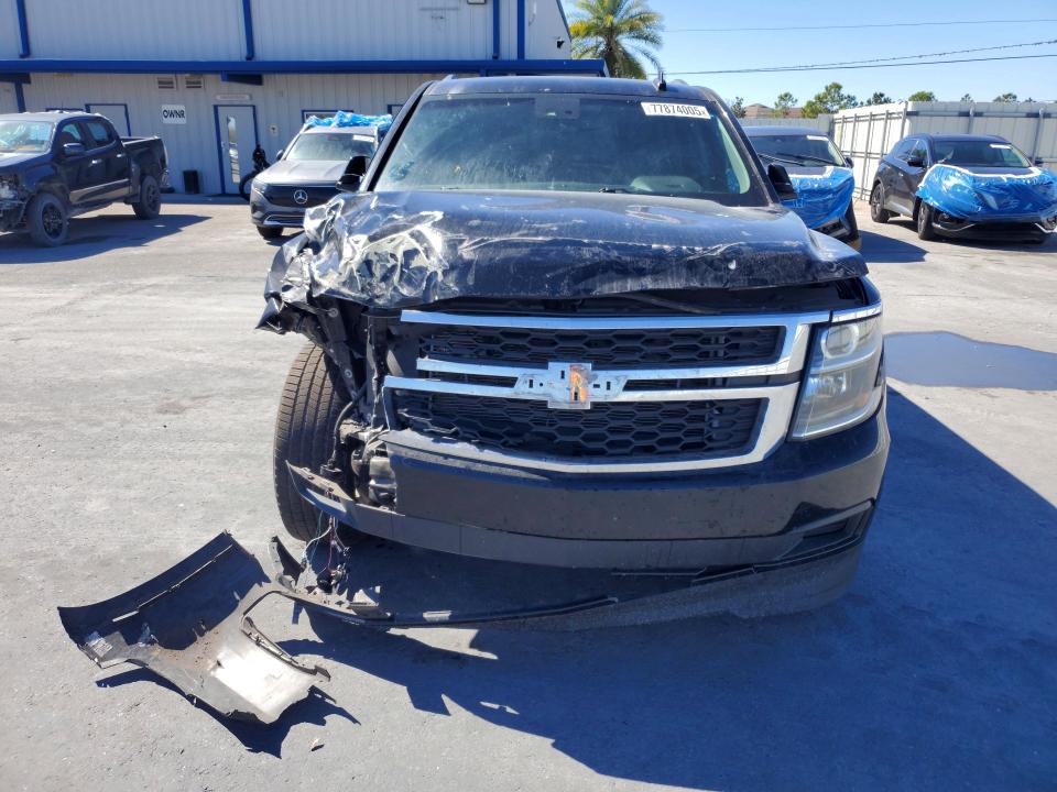 Photo 5 from auction – 2016 CHEVROLET SUBURBAN with VIN 1GNSCHKC1GR454650