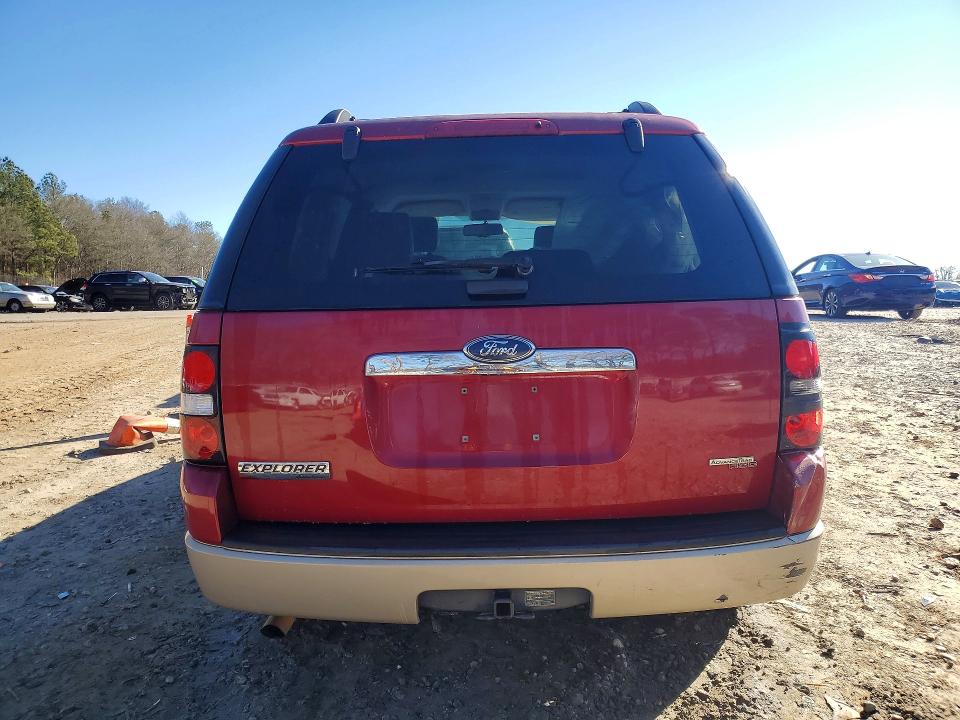 Photo 6 from auction – 2006 FORD EXPLORER E with VIN 1FMEU64E76UB21799