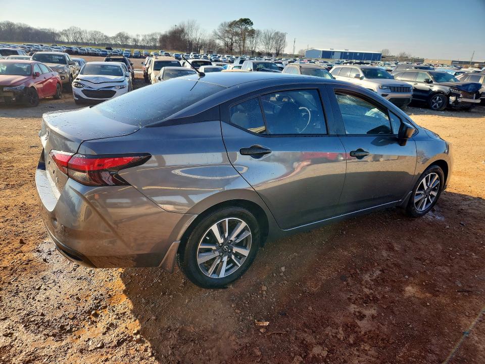 Photo 3 from auction – 2024 NISSAN VERSA with VIN 3N1CN8DV2RL885095