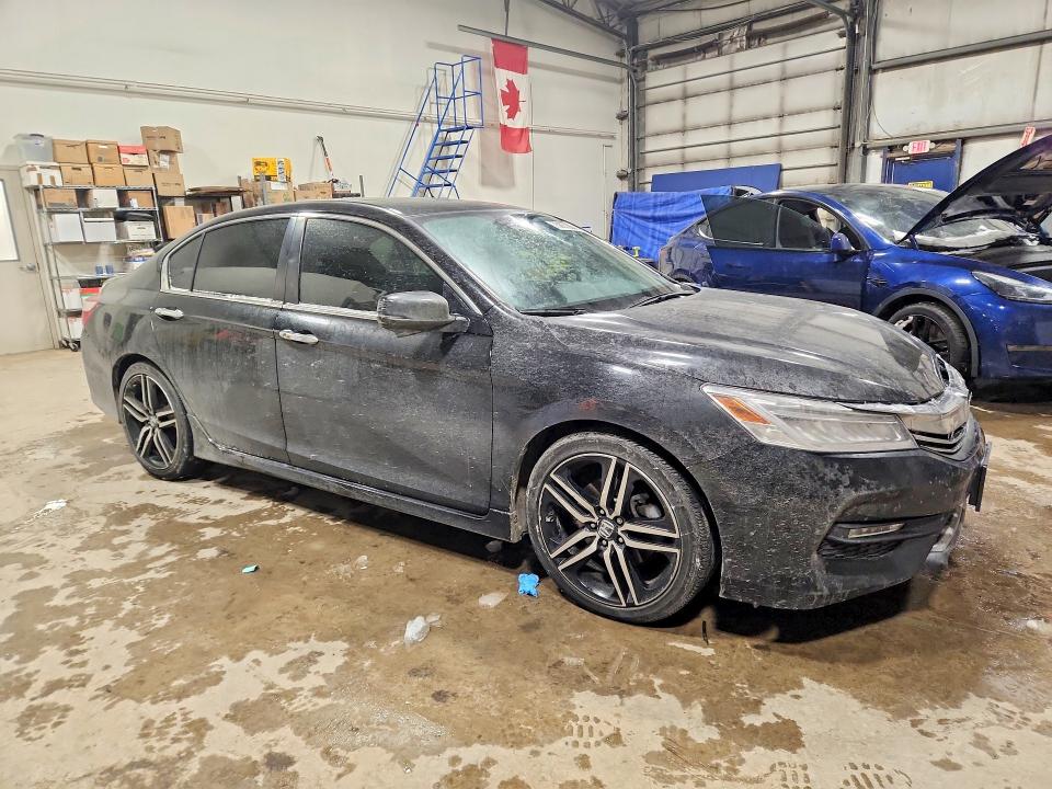 Photo 4 from auction – 2016 HONDA ACCORD EX with VIN 1HGCR2F02GA808331