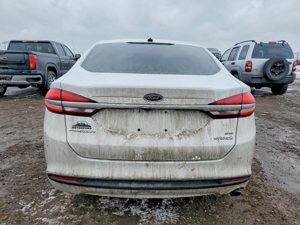 Photo 6 from auction – 2017 FORD FUSION with VIN 3FA6P0LU6HR386400
