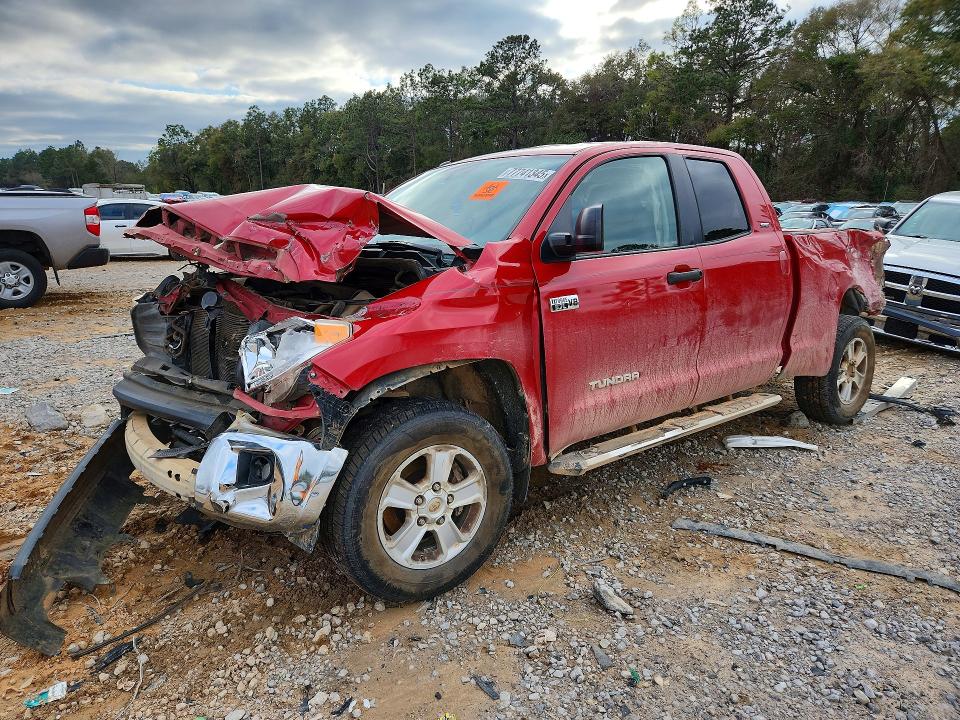 TOYOTA TUNDRA 2015 with VIN 5TFRY5F11FX183258 - Photo from auction