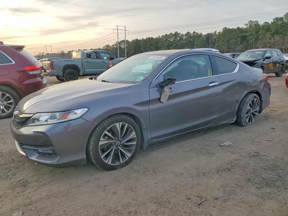 HONDA ACCORD 2017 with VIN 1HGCT1B84HA004962 - Photo from auction