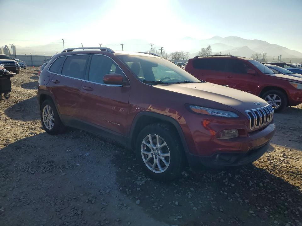 Photo 4 from auction – 2014 JEEP CHEROKEE with VIN 1C4PJMCS3EW268531