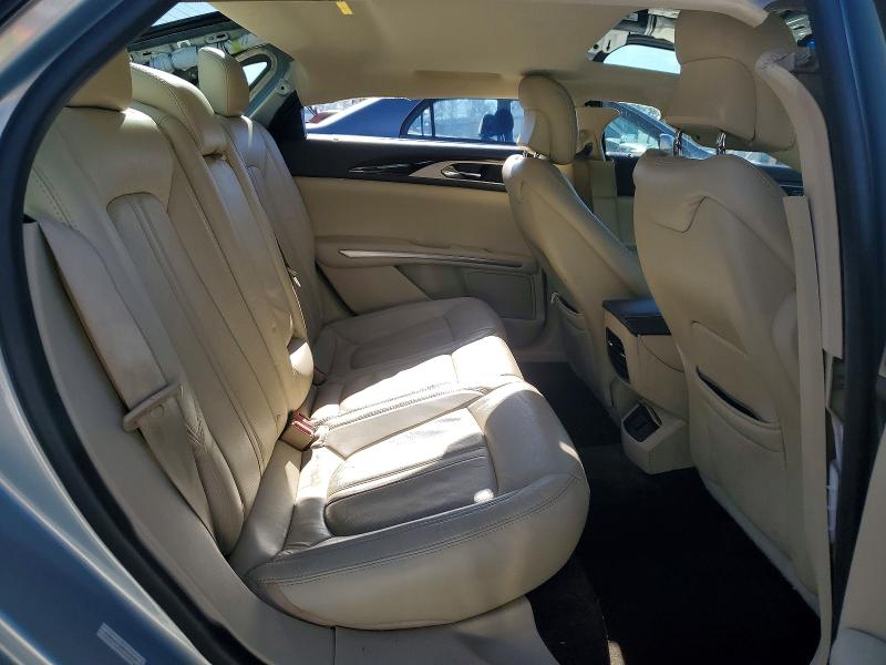 Photo 10 from auction – 2014 LINCOLN MKZ HYBRID with VIN 3LN6L2LU6ER811204
