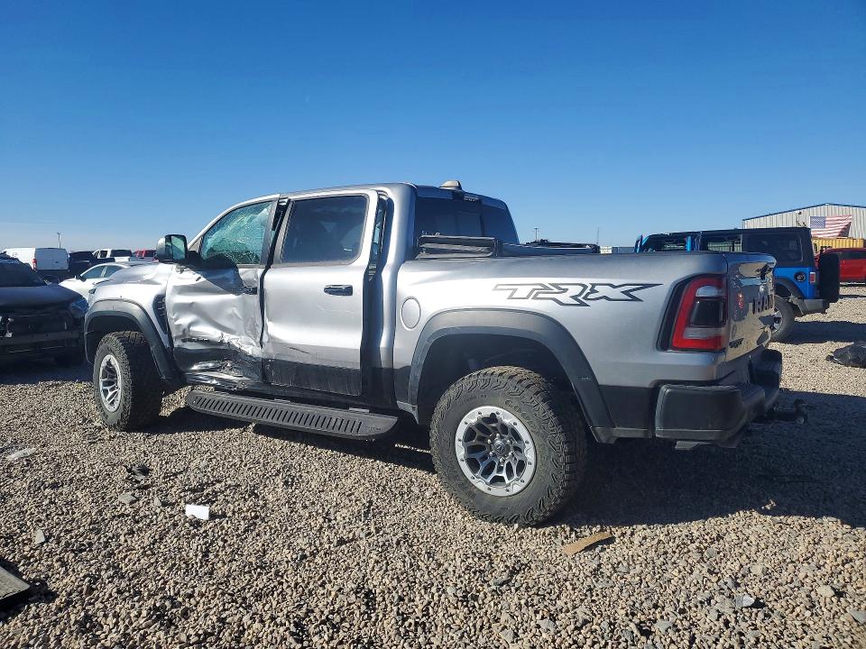 Фото 2 с аукциона – 2023 RAM 1500 с VIN 1C6SRFU98PN503838