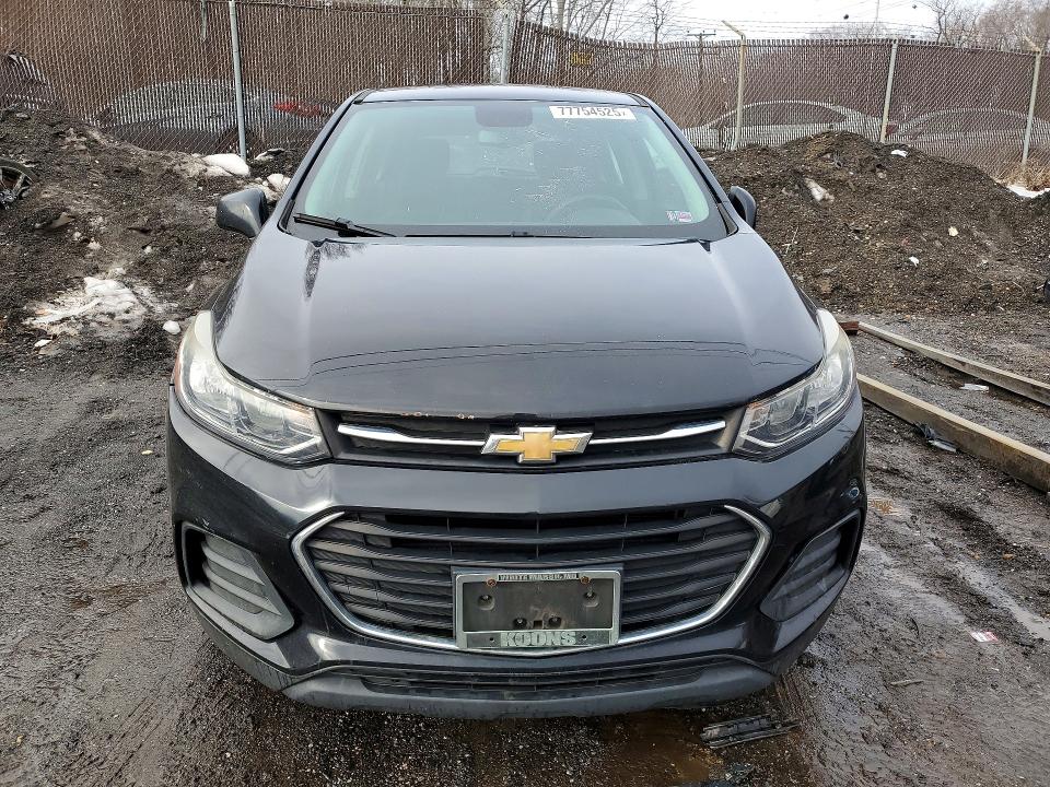 Photo 5 from auction – 2017 CHEVROLET TRAX with VIN 3GNCJKSB6HL236405