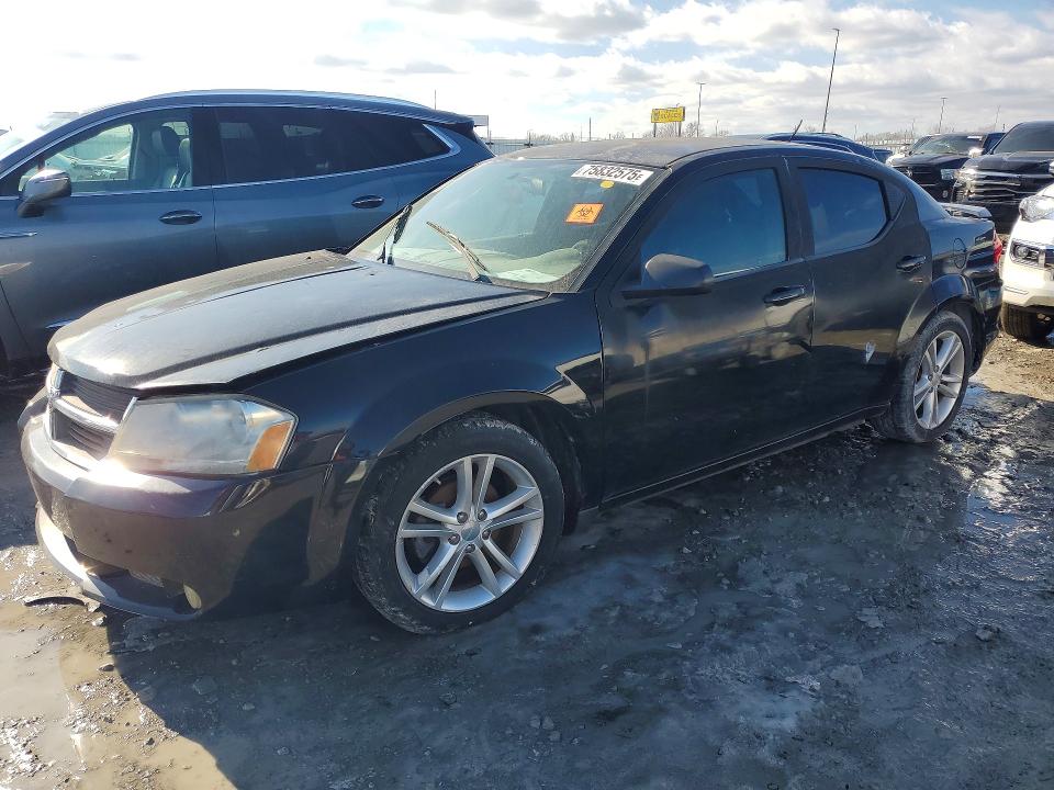 DODGE AVENGER SE 2013 with VIN 1C3CDZAG7DN749828 - Photo from auction
