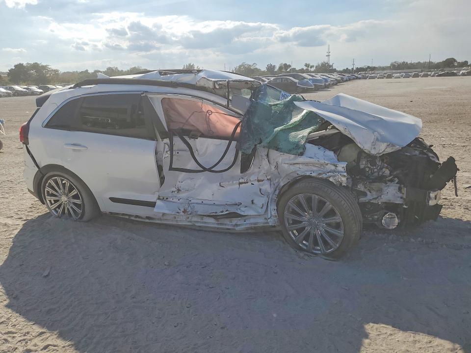 Photo 4 from auction – 2020 KIA NIRO with VIN KNDCC3LD7L5385567