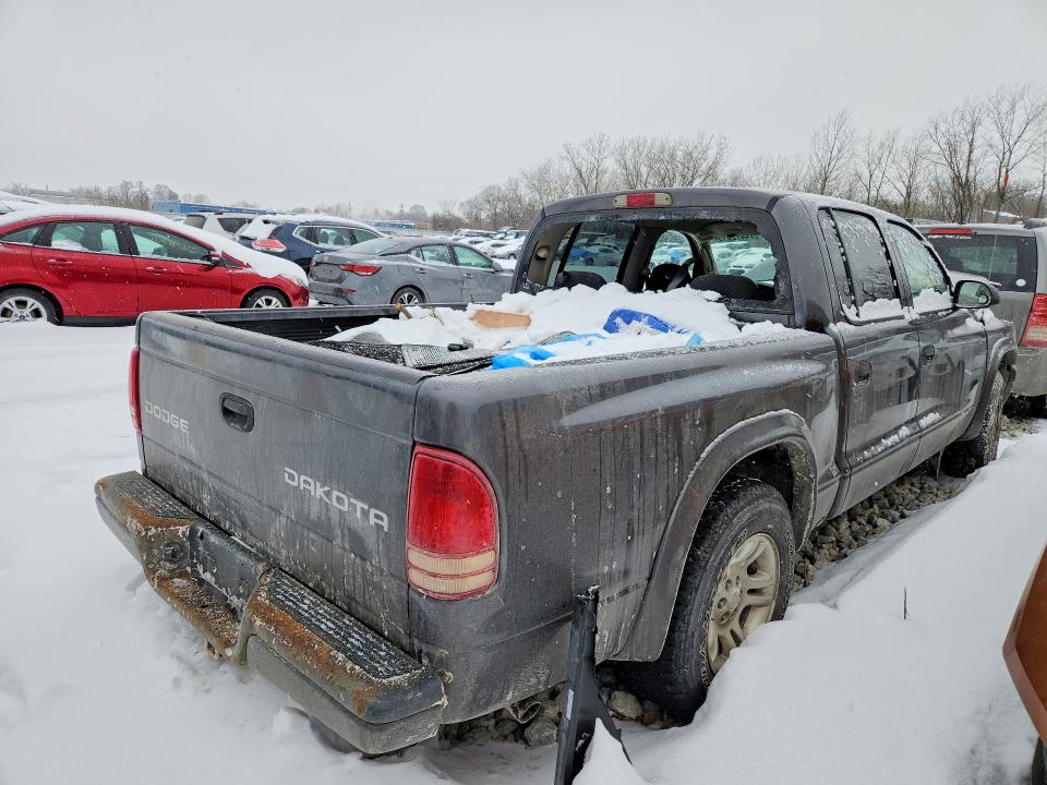 صورة رقم 3 من المزاد - 2003 DODGE DAKOTA QUA مع VIN 1D7HL38X13S144474