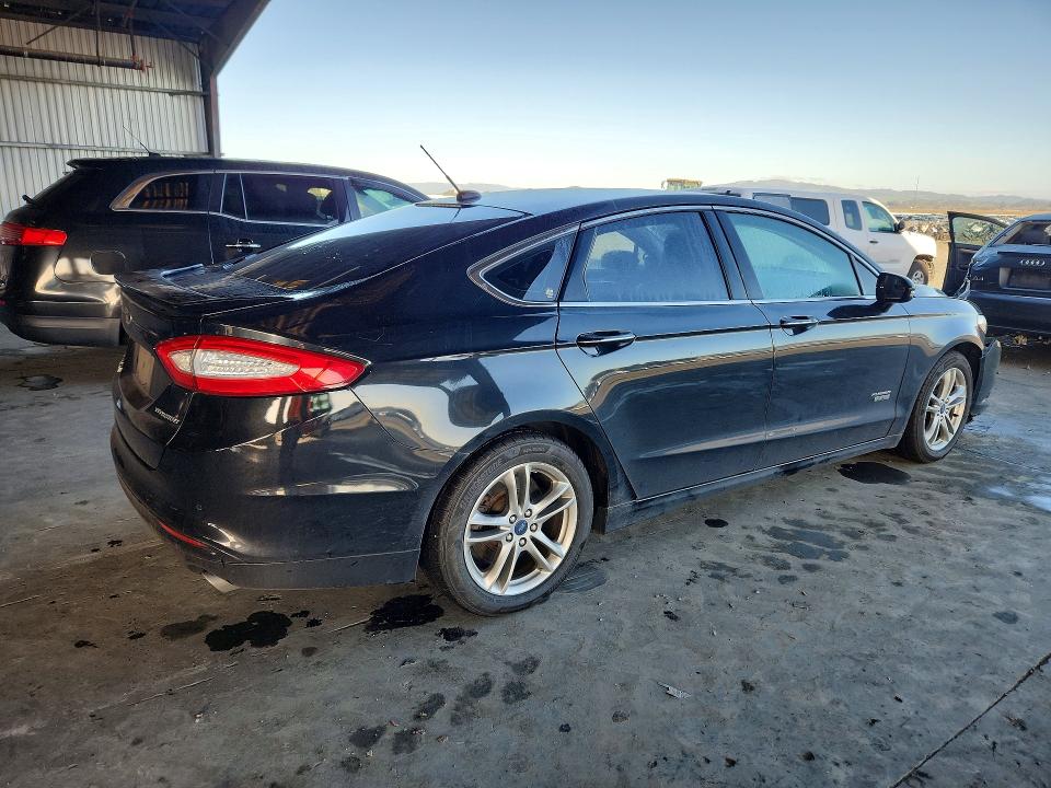 Photo 3 from auction – 2015 FORD FUSION with VIN 3FA6P0SU8FR137403